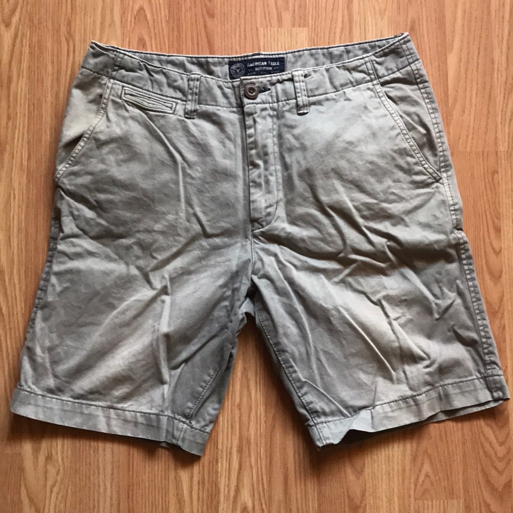 Men’s Classic Fit American Eagle Shorts